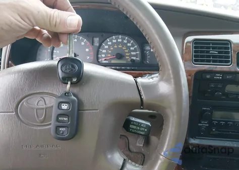 2000 Toyota 4Runner Limited V6 from USA, damaged, VIN JT3HN87RXY9043845